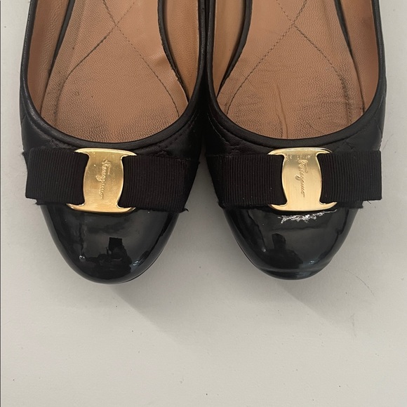 SALVATORE FERRAGAMO Varina Quilted Black Leather Cap Toe Grosgrain Bow Flats 7.5 - Picture 3 of 7